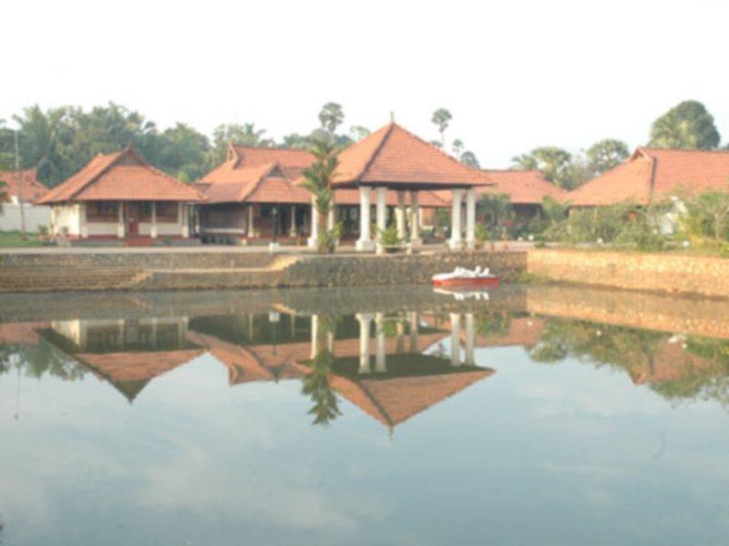 Isola Di Cocco Ayurvedic Beach Resort Poovar Exterior photo